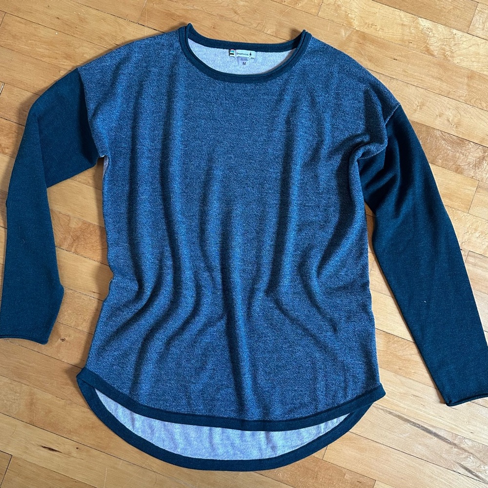 Women's Shadow Pine Colorblock Crew Sweater - Smartwool